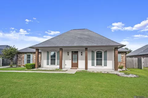 14335 Autumn Place Dr, Gonzales, LA 70737