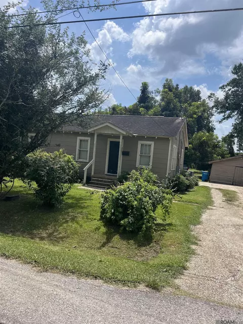 805 Berthier St, New Roads, LA 70760