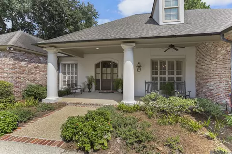 17905 Prestwick Ave, Baton Rouge, LA 70810