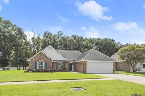 1306 S Brad Alan Ave, Gonzales, LA 70737