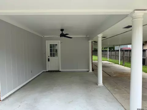 Exterior - 26806 Pen Dr, Walker, LA 70785 photo 2 of 4