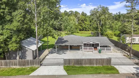 34015 Kiss Rd, Walker, LA 70785
