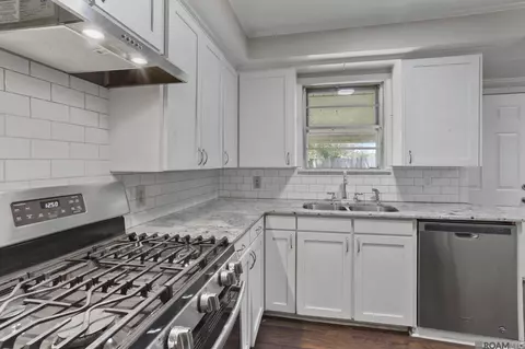 3713 Robert St, Zachary, LA 70791