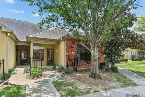 809 Summer Breeze Dr # 410, Baton Rouge, LA 70810