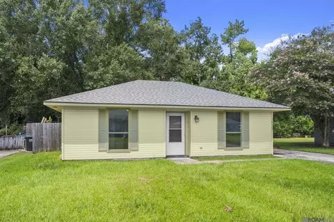 16087 N Hernandez Ave, Prairieville, LA 70769