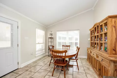 Dining - 12900 Heather Dr, Walker, LA 70785 photo 1 of 1