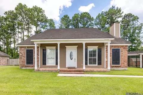 Exterior - 12900 Heather Dr, Walker, LA 70785 photo 2 of 6