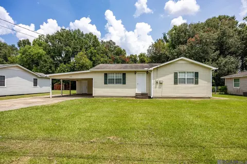 1932 S Gaudin Ave, Gonzales, LA 70737