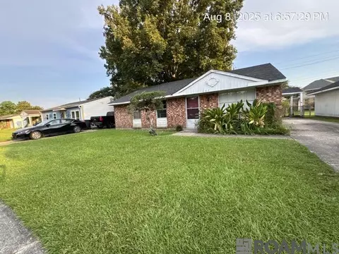 11682 Auburn Dr, Baton Rouge, LA 70816
