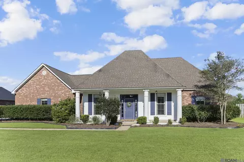 6422 Pelican Crossing Dr, Gonzales, LA 70737