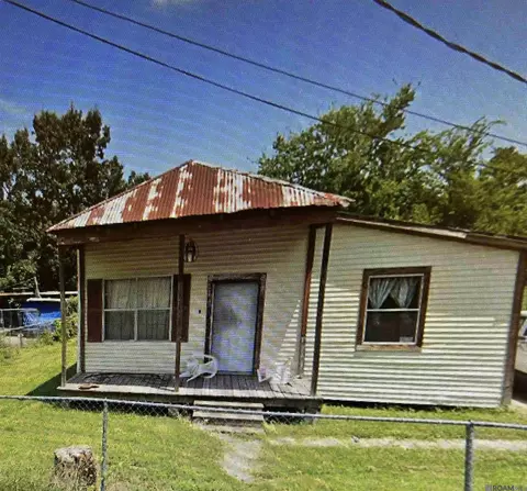 25175 Patureau Ln, Plaquemine, LA 70764