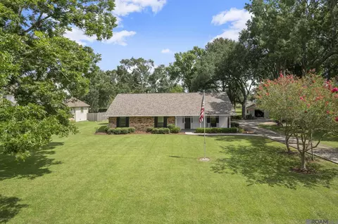 37138 Charlotte Ave, Prairieville, LA 70769
