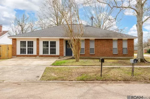 13701 Gentilly Ct, Baton Rouge, LA 70810