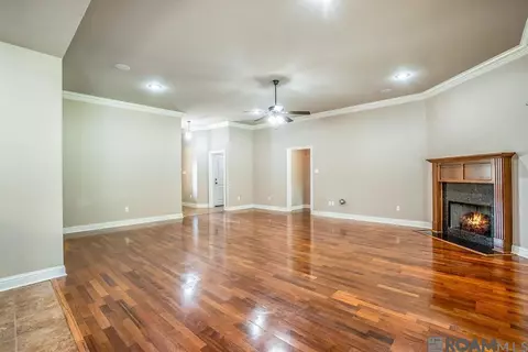 14508 Garnet Dr, Gonzales, LA 70737
