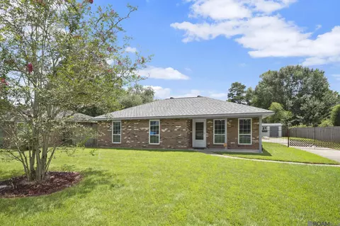 9168 Shadow Bluff Ave, Denham Springs, LA 70726