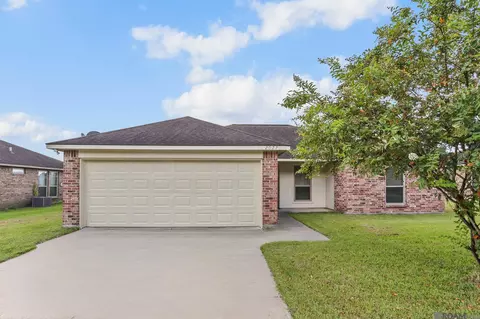2027 S Helens Way Ave, Gonzales, LA 70737
