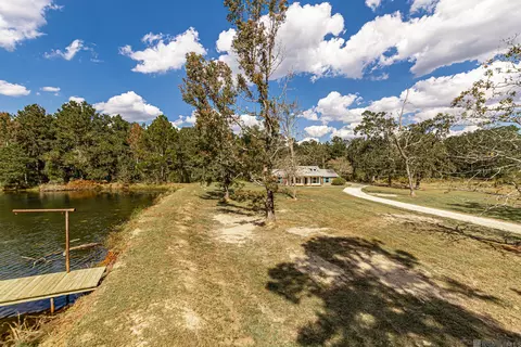26713 Bennett Rd, Holden, LA 70744