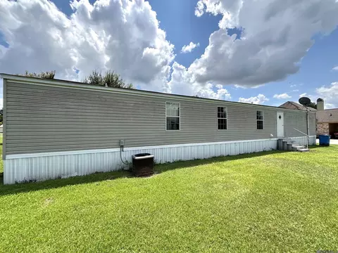 3500 Oakland Rd, Lakeland, LA 70752