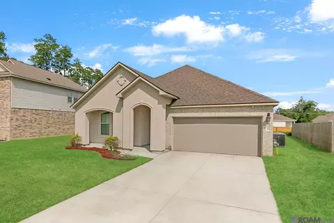 34226 Garnet Lake Dr, Walker, LA 70785