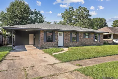 336 Lakecrest Ave, Baton Rouge, LA 70807