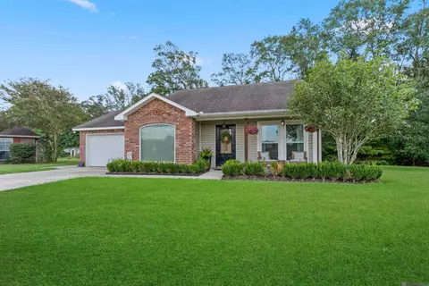 10130 Nashville Ct, Denham Springs, LA 70706