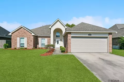 5191 Hemingway Dr, Darrow, LA 70725