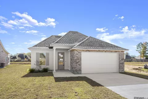 10474 Highpoint Dr, Denham Springs, LA 70706
