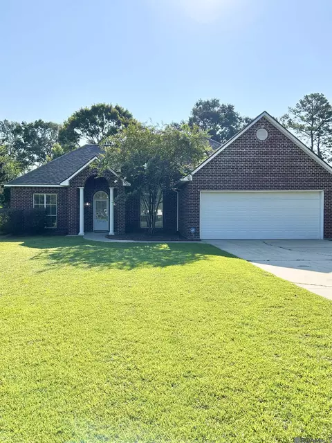 30660 Summer Run Ct, Denham Springs, LA 70726