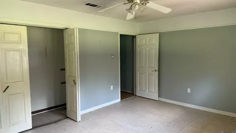 Bedroom - 15637 Denham Rd, Pride, LA 70770 photo 4 of 4