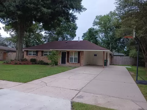 1807 Carolyn Ave, Denham Springs, LA 70726