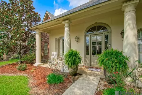 15097 Fieldwood Cir, Prairieville, LA 70769