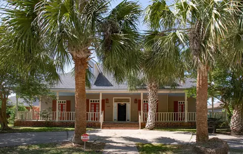 11101 Lake Forest Blvd, New Orleans, LA 70128