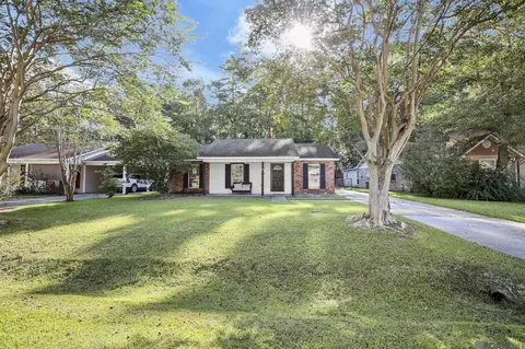 11026 Ronson Dr, Greenwell Springs, LA 70739