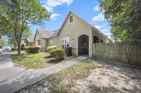 5908 Stumberg Ln # 20, Baton Rouge, LA 70816