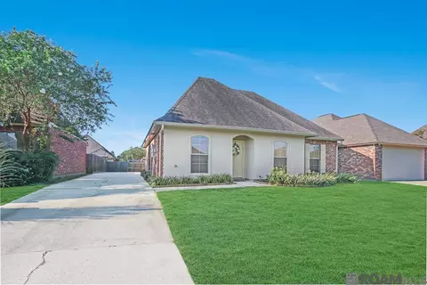 40433 Crossgate Pl, Gonzales, LA 70737