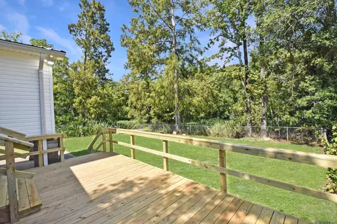 Exterior - 13167 Petite Dr, Maurepas, LA 70449 photo 2 of 9