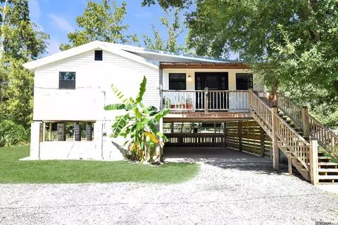 Exterior - 13167 Petite Dr, Maurepas, LA 70449 photo 9 of 9