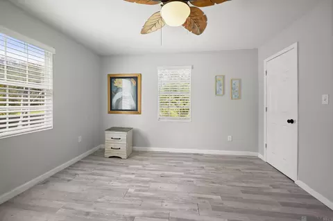 Bedroom - 32027 Pats Ln, Springfield, LA 70462 photo 2 of 3