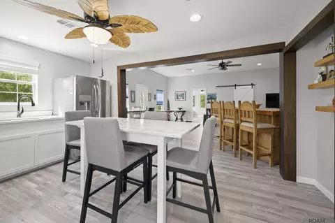 Dining - 32027 Pats Ln, Springfield, LA 70462 photo 1 of 1