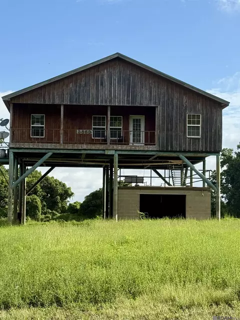 5859 Lake Mary, Woodville, MS 39669