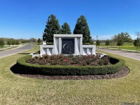 6922 Charolais Dr, Baton Rouge, LA 70820