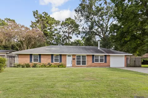 7952 Mary Ann Pl, Baton Rouge, LA 70809