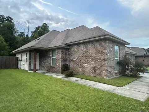 17795 H S Brignac Dr, French Settlement, LA 70733