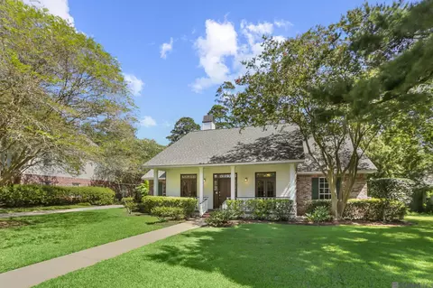 5927 S Shore Dr, Baton Rouge, LA 70817