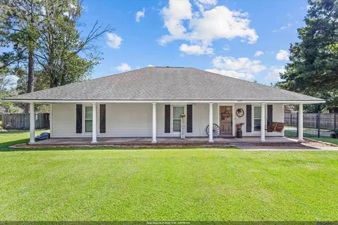 1540 Rollins Rd, Zachary, LA 70791