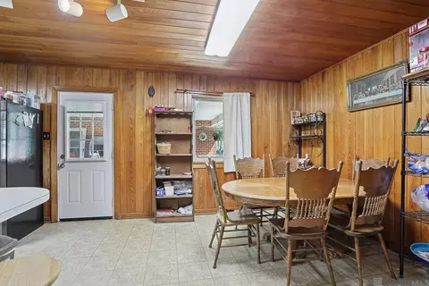 Dining - 4618 Cooper Ln, Jackson, LA 70748 photo 1 of 1
