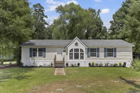 30176 Smith Dr, Walker, LA 70785 photo 2