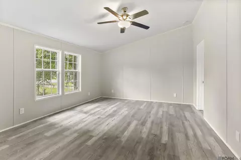 30176 Smith Dr, Walker, LA 70785 photo 8