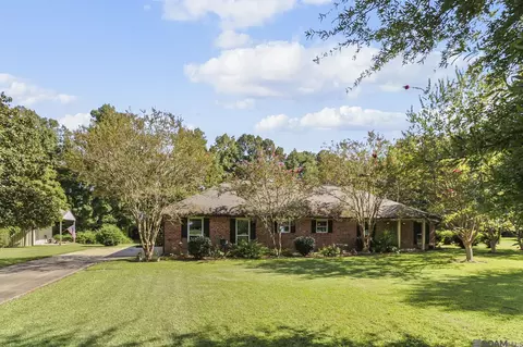 11335 Pepper Dr, Saint Francisville, LA 70775