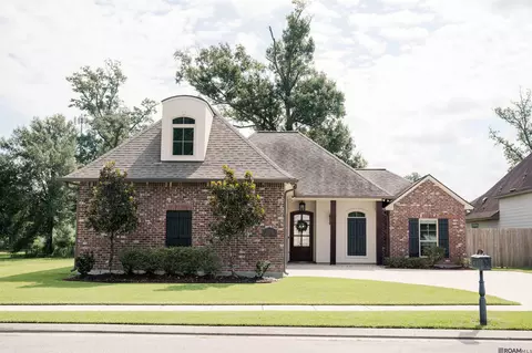12214 Deventer Dr, Geismar, LA 70734